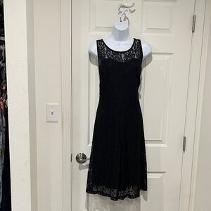 Elegant Black Lace Dress
